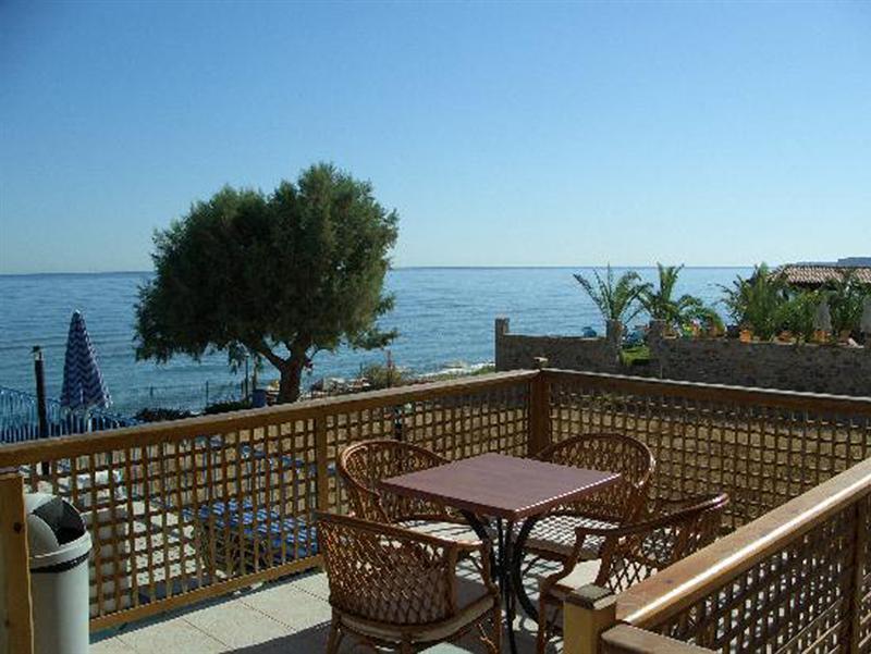 Danaos Beach Apartments Sfáka Esterno foto